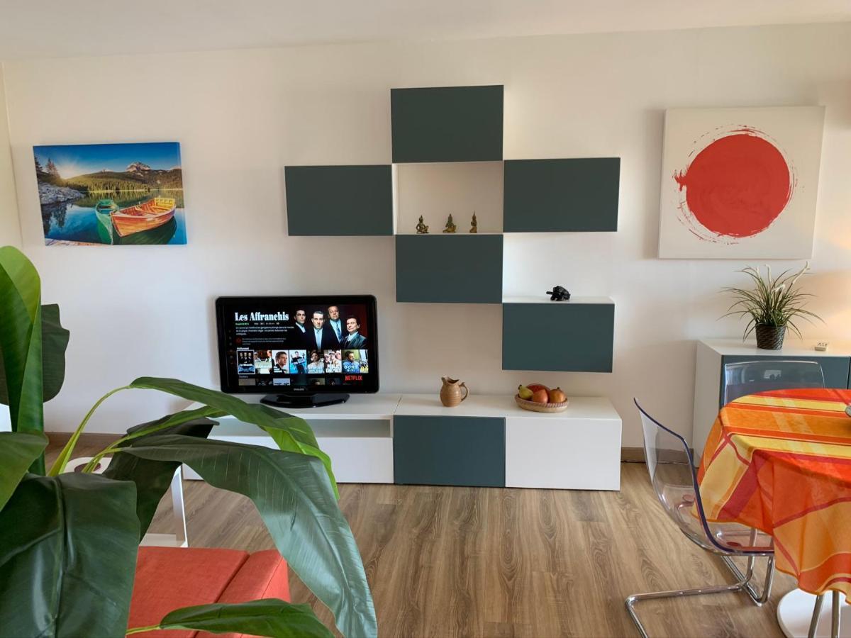 Les Pins Maritimes Apartment